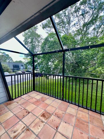 4120 Union Square Boulevard B2, Palm Beach Gardens, FL 33410
