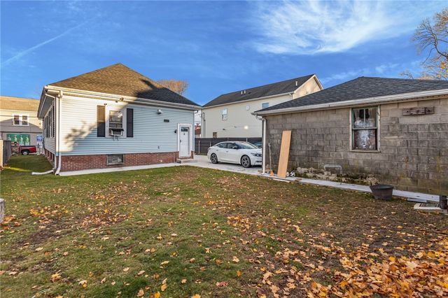 162 Merino Street, Providence, RI 02909