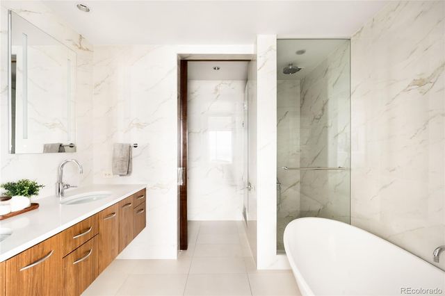 1133 14th Street 2710, Denver, CO 80202