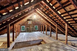 215 MOUNT AIRY AVE, Waynesboro, PA 17268