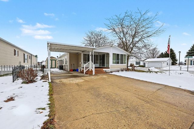 1330 Windridge Lane, Fremont City, MI 49412