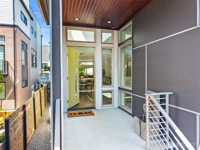 8347 12th Avenue NW, Seattle, WA 98117