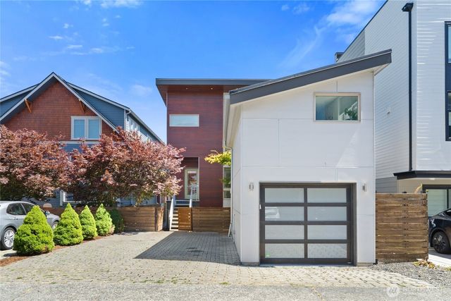 8347 12th Avenue NW, Seattle, WA 98117