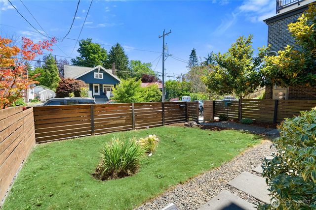 8347 12th Avenue NW, Seattle, WA 98117