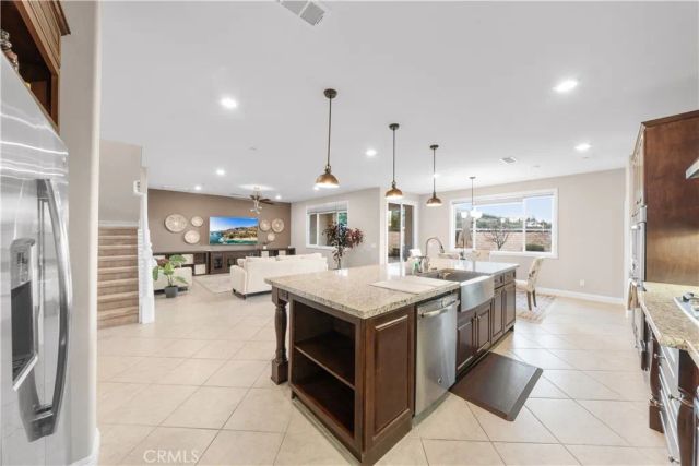 2023 Meadow Vista Place, Escondido, CA 92026