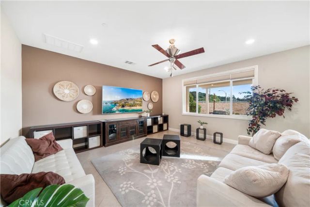 2023 Meadow Vista Place, Escondido, CA 92026