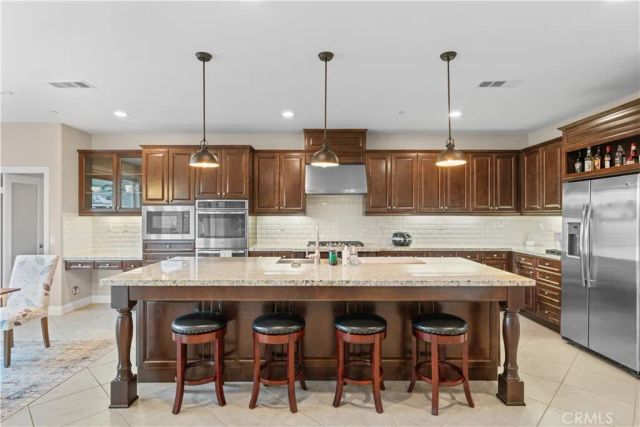 2023 Meadow Vista Place, Escondido, CA 92026