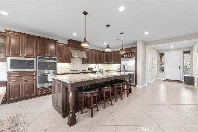 2023 Meadow Vista Place, Escondido, CA 92026