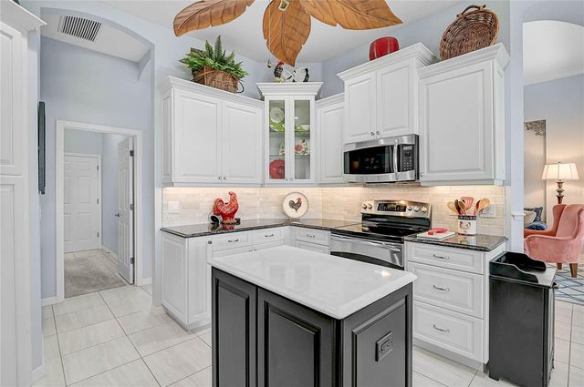 5019 BELLA TERRA DRIVE, Venice, FL 34293