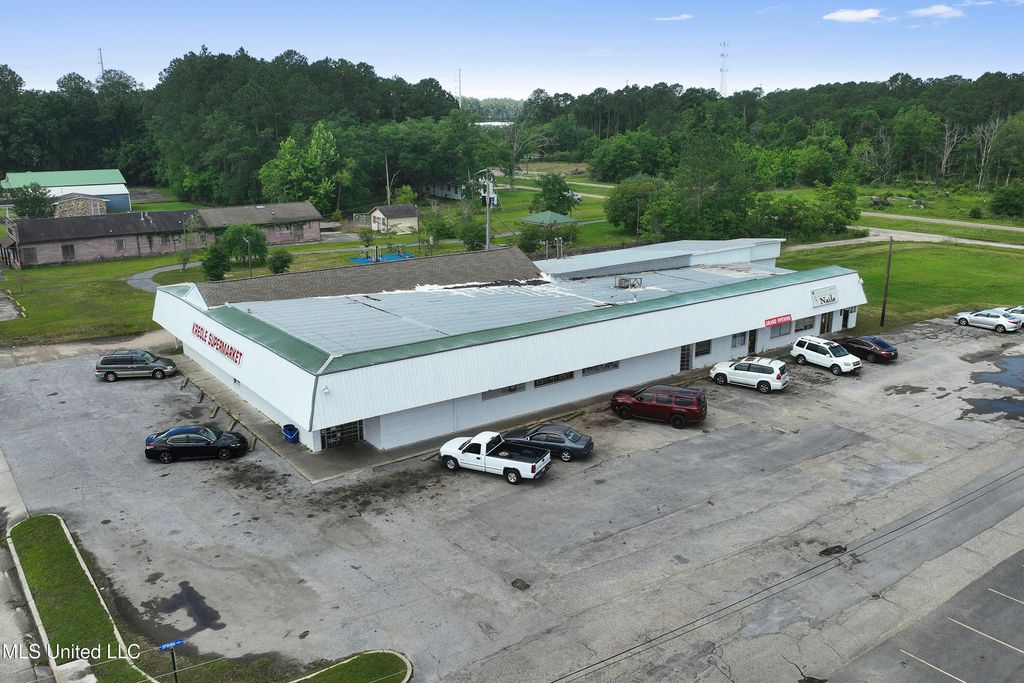 4125 Kreole Avenue, Moss Point, MS 39563