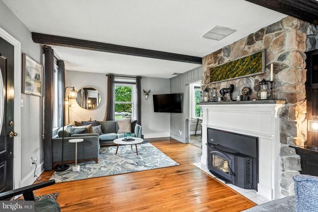 302 WASHINGTON AVE, Pitman, NJ 08071