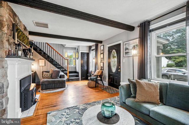 302 WASHINGTON AVE, Pitman, NJ 08071