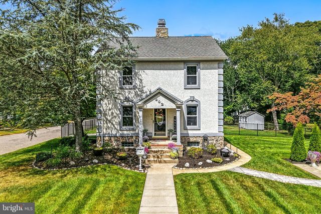 302 WASHINGTON AVE, Pitman, NJ 08071