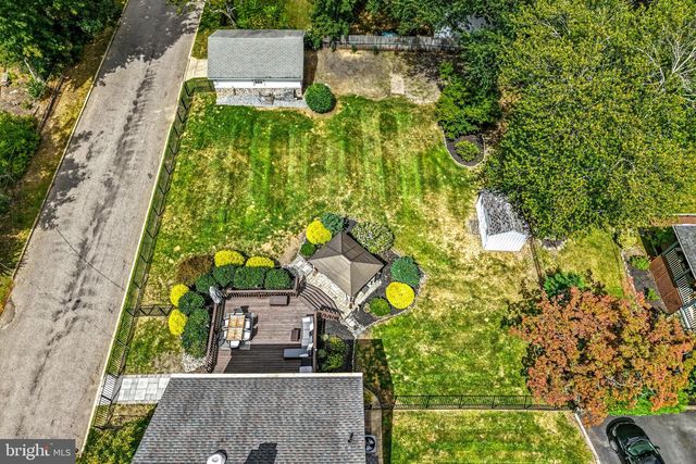 302 WASHINGTON AVE, Pitman, NJ 08071