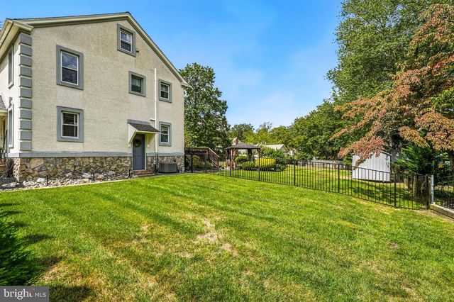 302 WASHINGTON AVE, Pitman, NJ 08071