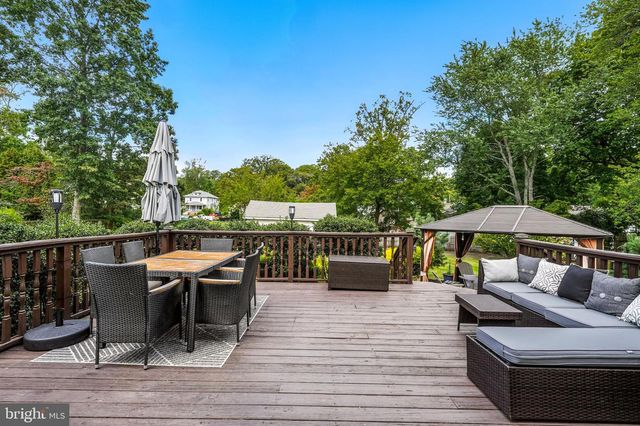 302 WASHINGTON AVE, Pitman, NJ 08071