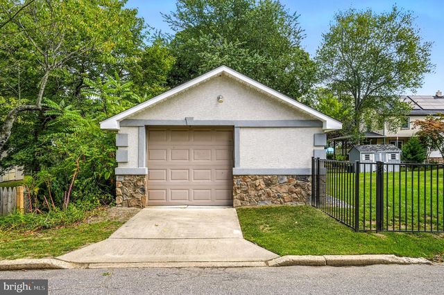 302 WASHINGTON AVE, Pitman, NJ 08071