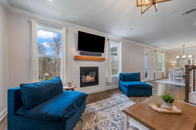 4056 Rosa Dr, Nolensville, TN 37135