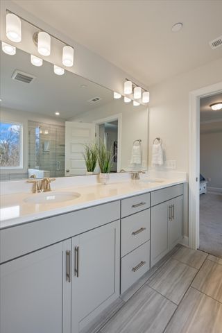 4056 Rosa Dr, Nolensville, TN 37135