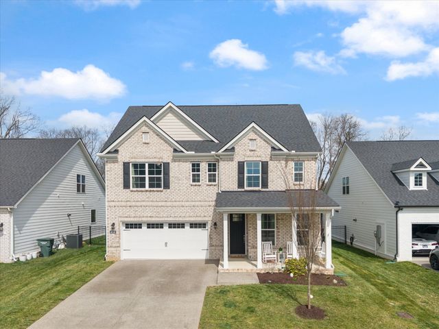 4056 Rosa Dr, Nolensville, TN 37135