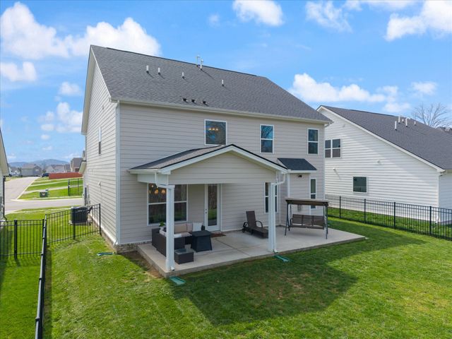 4056 Rosa Dr, Nolensville, TN 37135