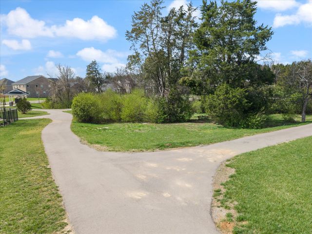 4056 Rosa Dr, Nolensville, TN 37135