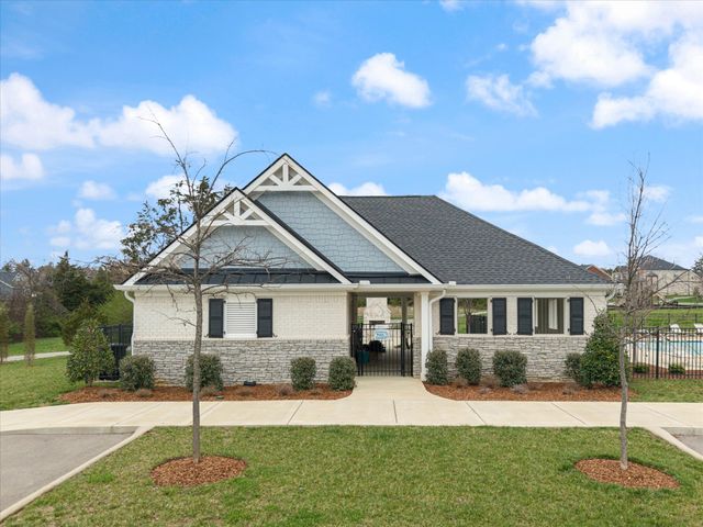 4056 Rosa Dr, Nolensville, TN 37135