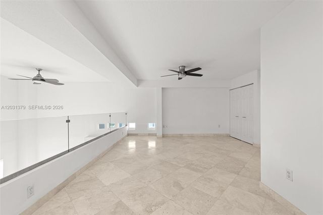 7600 Collins Ave 1210, Miami Beach, FL 33141