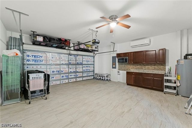 11905 Hickory Estate CIR, Fort Myers, FL 33913