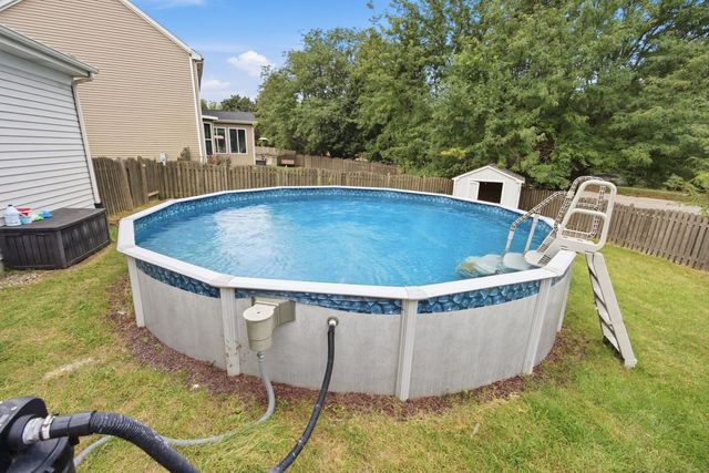 705 Silver Leaf Drive, Joliet, IL 60431