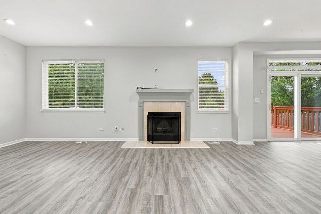 705 Silver Leaf Drive, Joliet, IL 60431