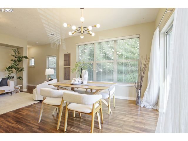 8656 Ne DELAMERE Way, Hillsboro, OR 97006