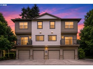 8656 Ne DELAMERE Way, Hillsboro, OR 97006