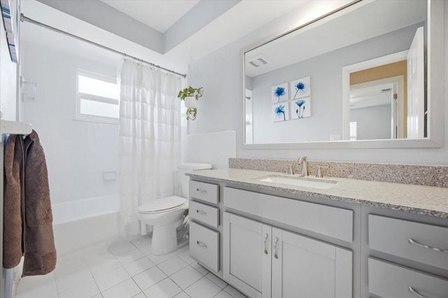 2126 N HAMPTON CIRCLE, Winter Park, FL 32792