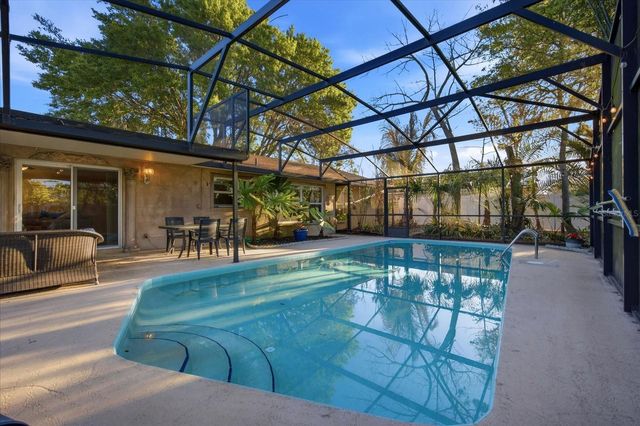 2126 N HAMPTON CIRCLE, Winter Park, FL 32792