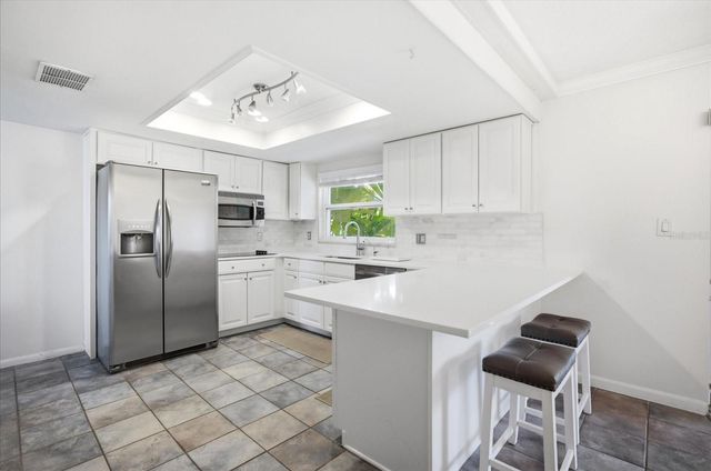 2126 N HAMPTON CIRCLE, Winter Park, FL 32792