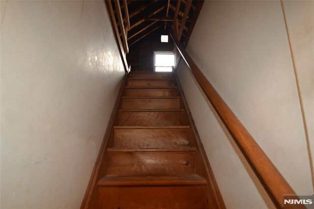 454 Rifle Camp Road, Woodland Park, NJ 07424