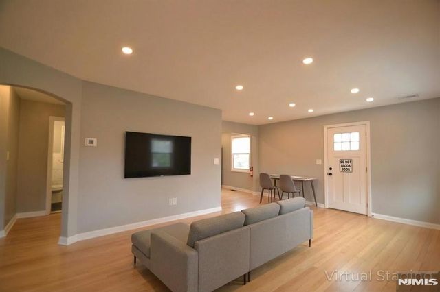 454 Rifle Camp Road, Woodland Park, NJ 07424