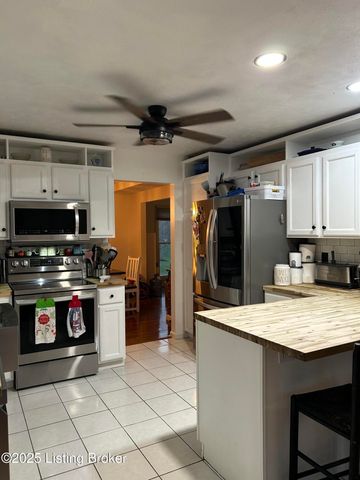 238 Pinnacle Dr, Brandenburg, KY 40108