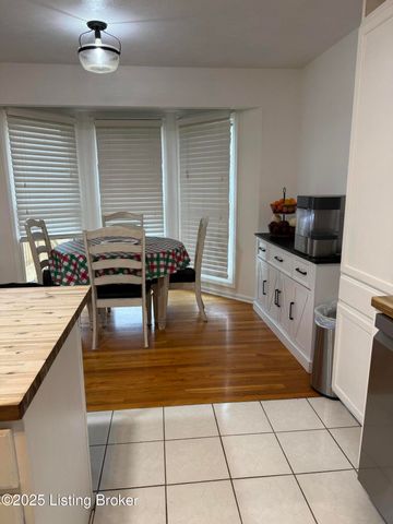 238 Pinnacle Dr, Brandenburg, KY 40108