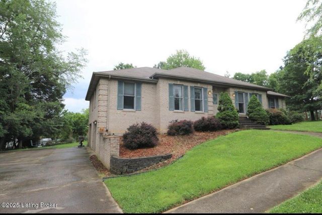 238 Pinnacle Dr, Brandenburg, KY 40108