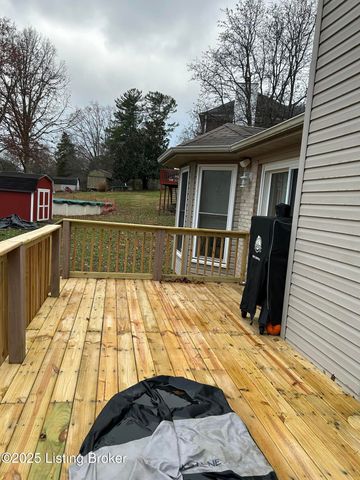 238 Pinnacle Dr, Brandenburg, KY 40108