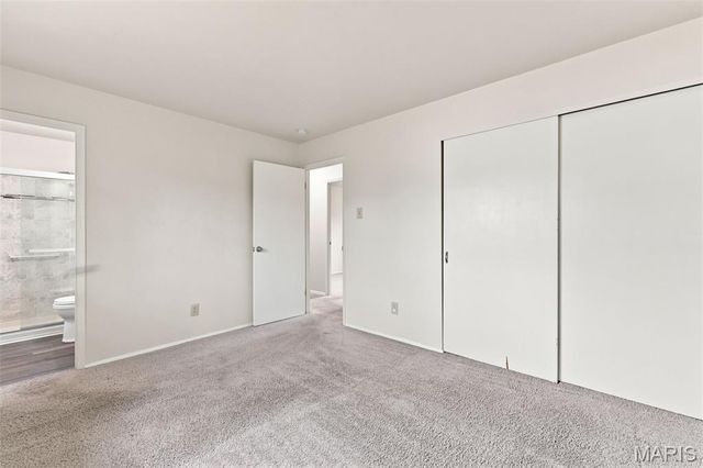 1448 La Cerros Lane, Florissant, MO 63031