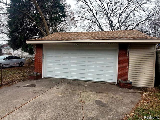 20441 Mitchell Street, Detroit, MI 48234
