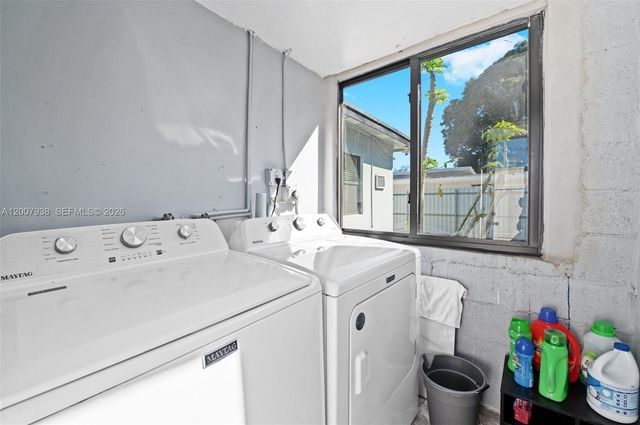 13840 NW 5th Ct, North Miami, FL 33168