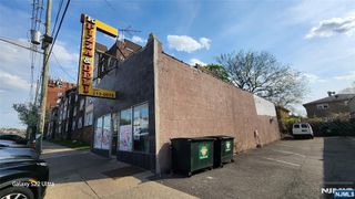 26 E Columbia Avenue, Palisades Park, NJ 07650