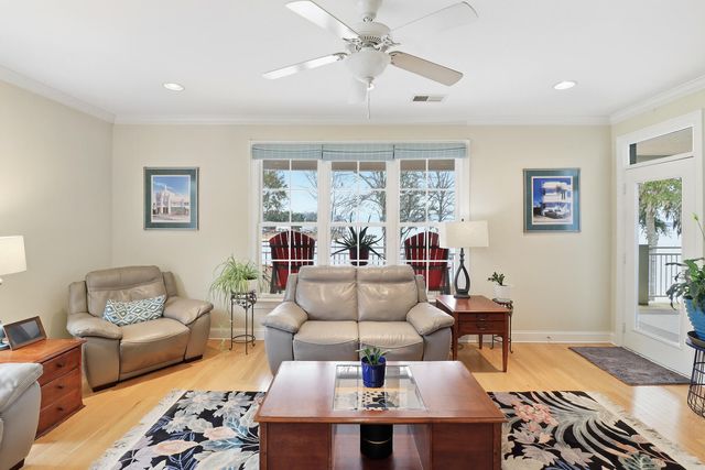 1198 Bridge View Lane, Summerton, SC 29148