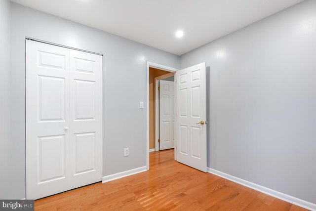 8 ALMANAC CT, Burtonsville, MD 20866