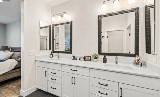 212 Red Brick 3, Simi Valley, CA 93065