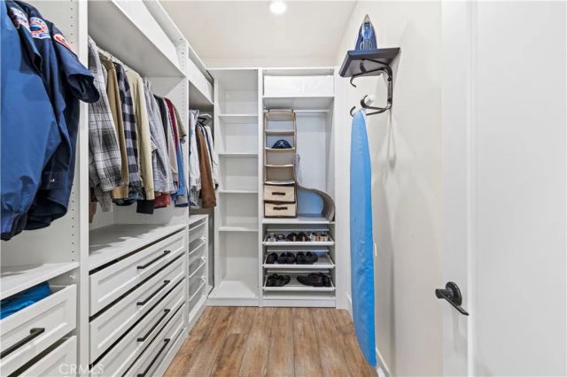 212 Red Brick 3, Simi Valley, CA 93065